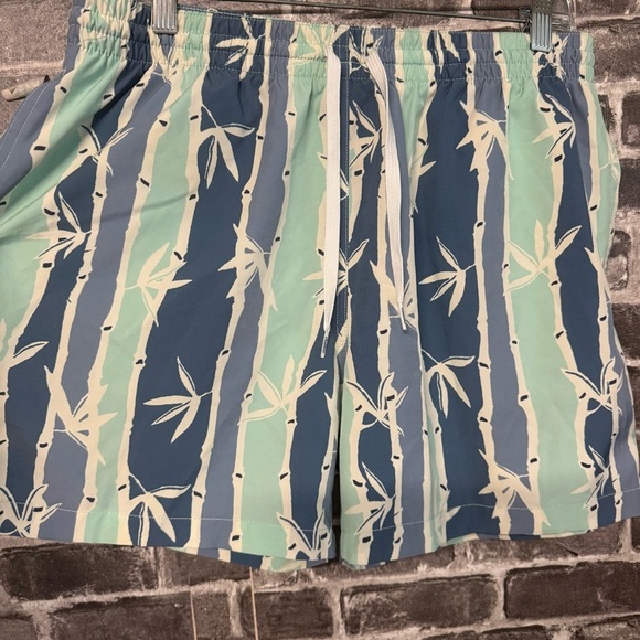 Chubbies Board Shorts 5.5'' Classic Swim Trunks Tropical Print blue green - Picture 4 of 9